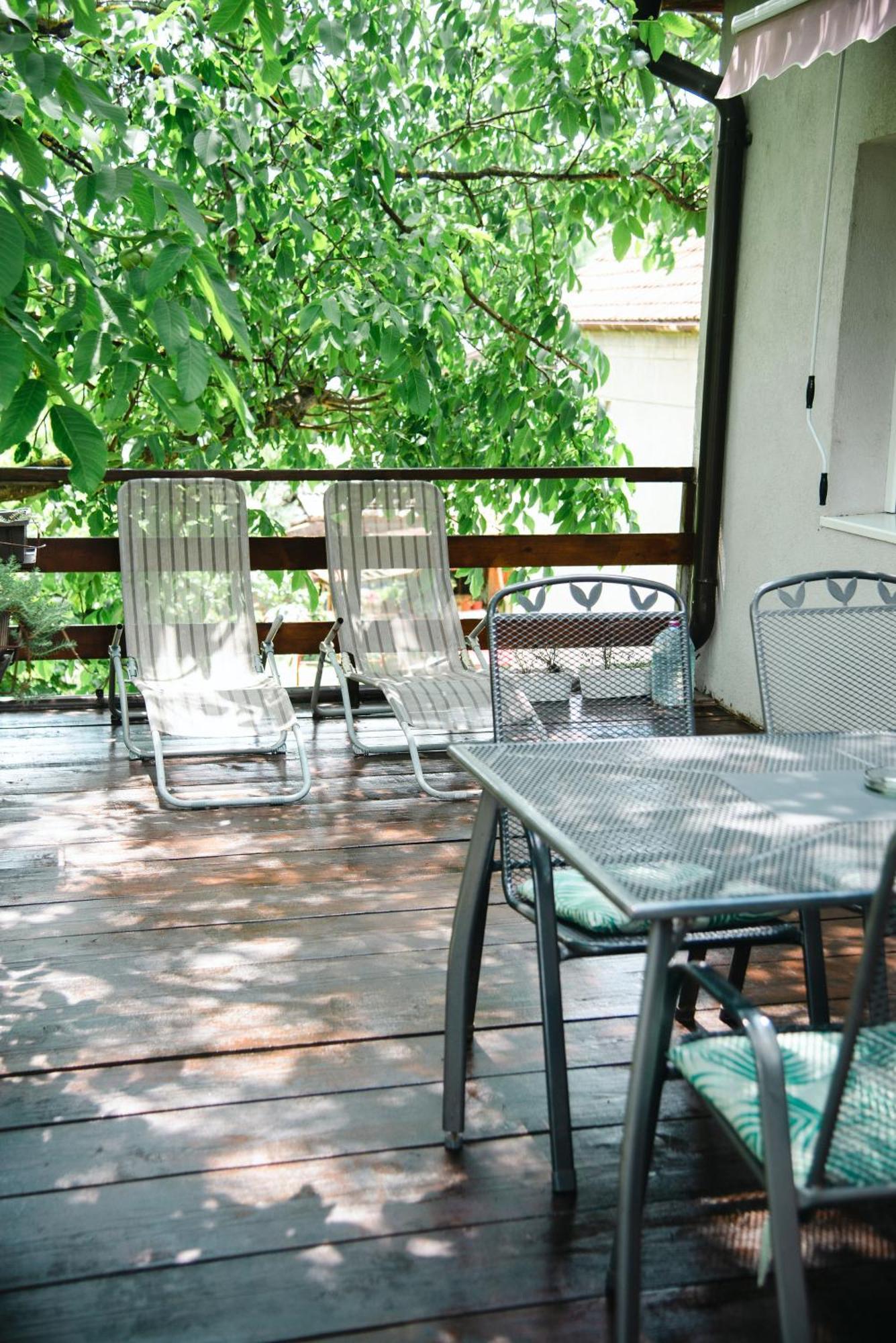 Apartmani Maslacak Rednek Kültér fotó