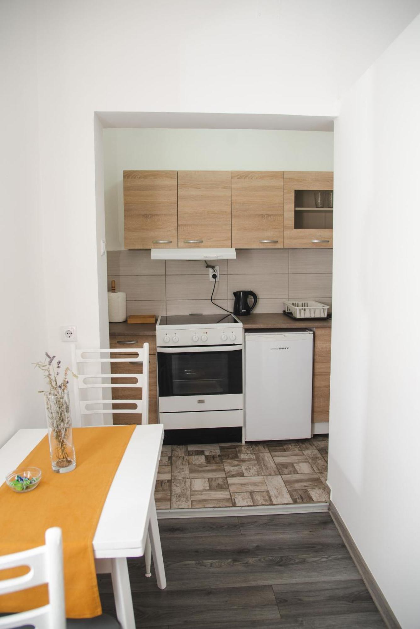 Apartmani Maslacak Rednek Kültér fotó