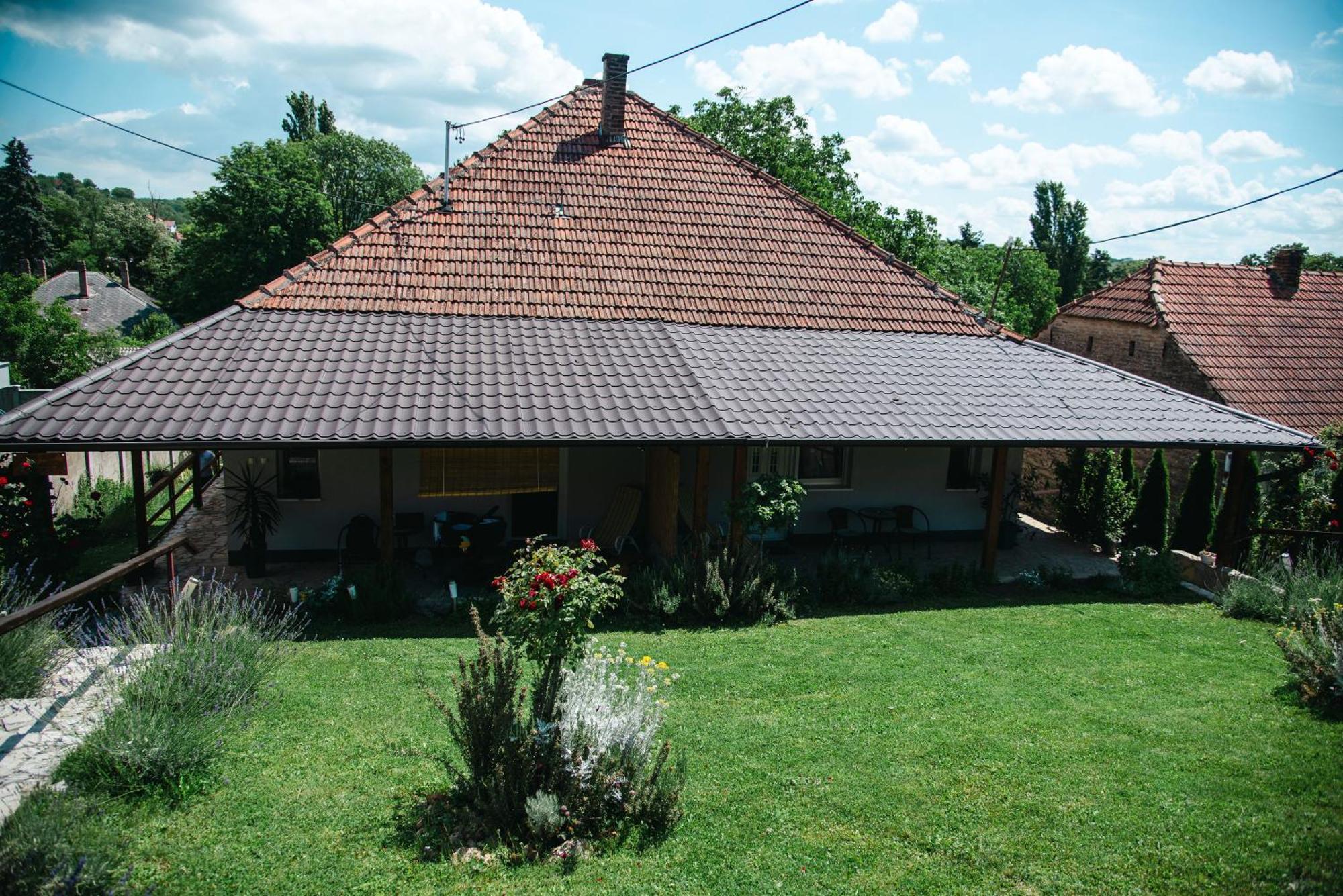 Apartmani Maslacak Rednek Kültér fotó